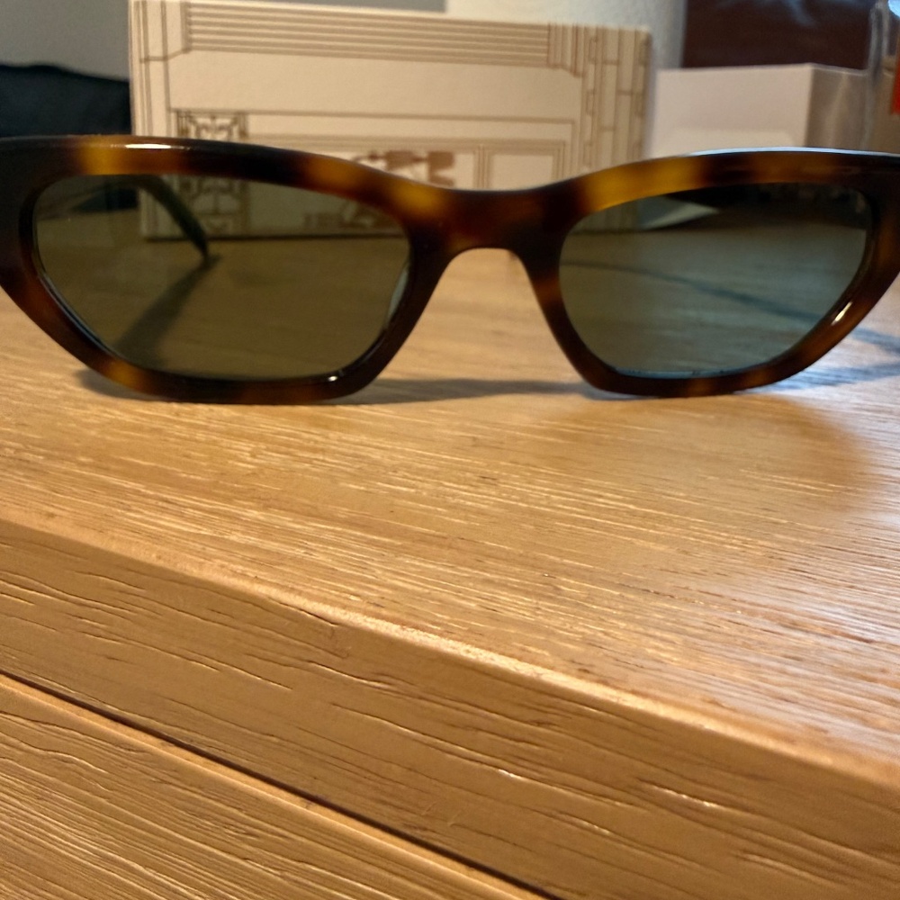 Saint Laurent Eyewear Sunglasses SL M126 003 Havana Squared RP: $508 - Picture 11 of 16
